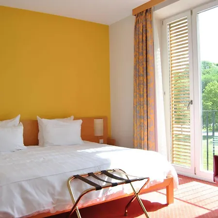 Welcome Hotel 3*