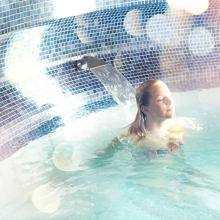 迎宾别墅 蒙多夫莱班