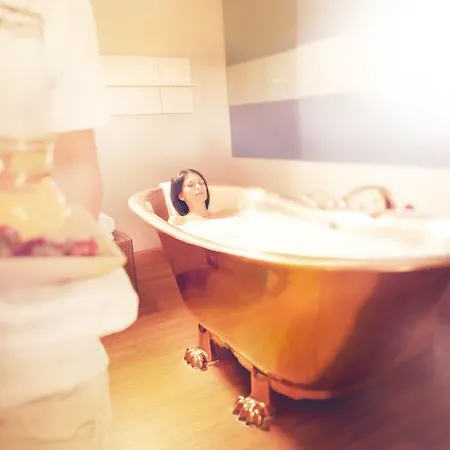 Welcome Hotel 3*